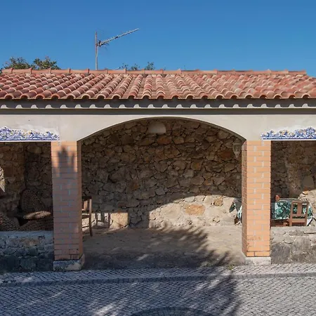 Quinta De Rio Alcaide Porto de Mos (Leiria)
