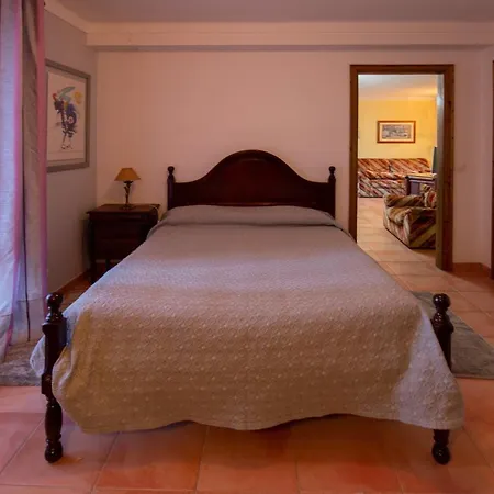 Quinta De Rio Alcaide * Porto de Mos (Leiria)