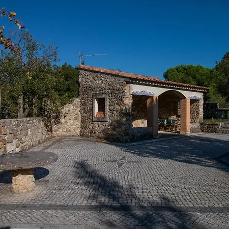 Quinta De Rio Alcaide Porto de Mos (Leiria)