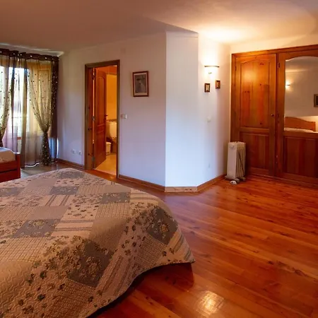 Farm stay Quinta De Rio Alcaide Porto de Mos (Leiria)