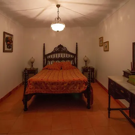 Quinta De Rio Alcaide Farm stay Porto de Mos (Leiria)